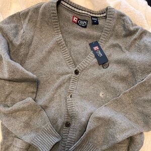 Men’s new with tags, gray Chaps sweater.  Sz M